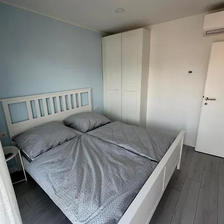 With Parking Space - 23948 Trogir