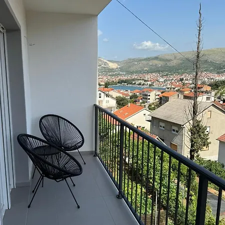 Apartment With Parking Space - 23948