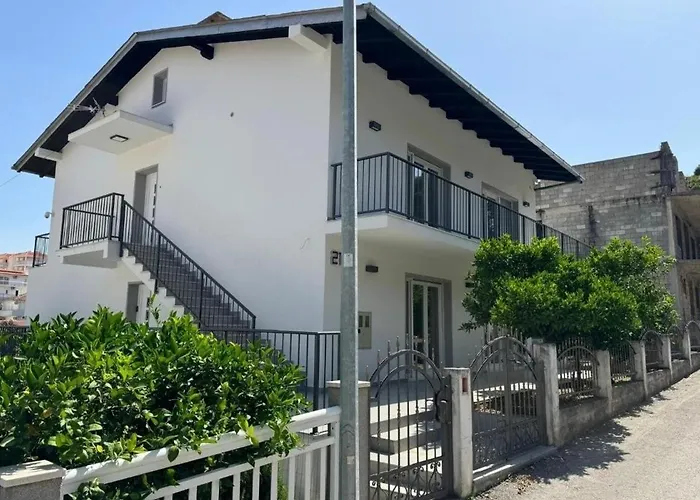 With Parking Space - 23948 * Trogir