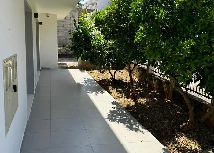 With Parking Space - 23948 Apartman Trogir