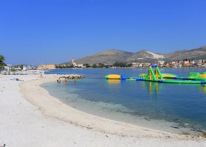 With Parking Space - 23948 Apartman Trogir